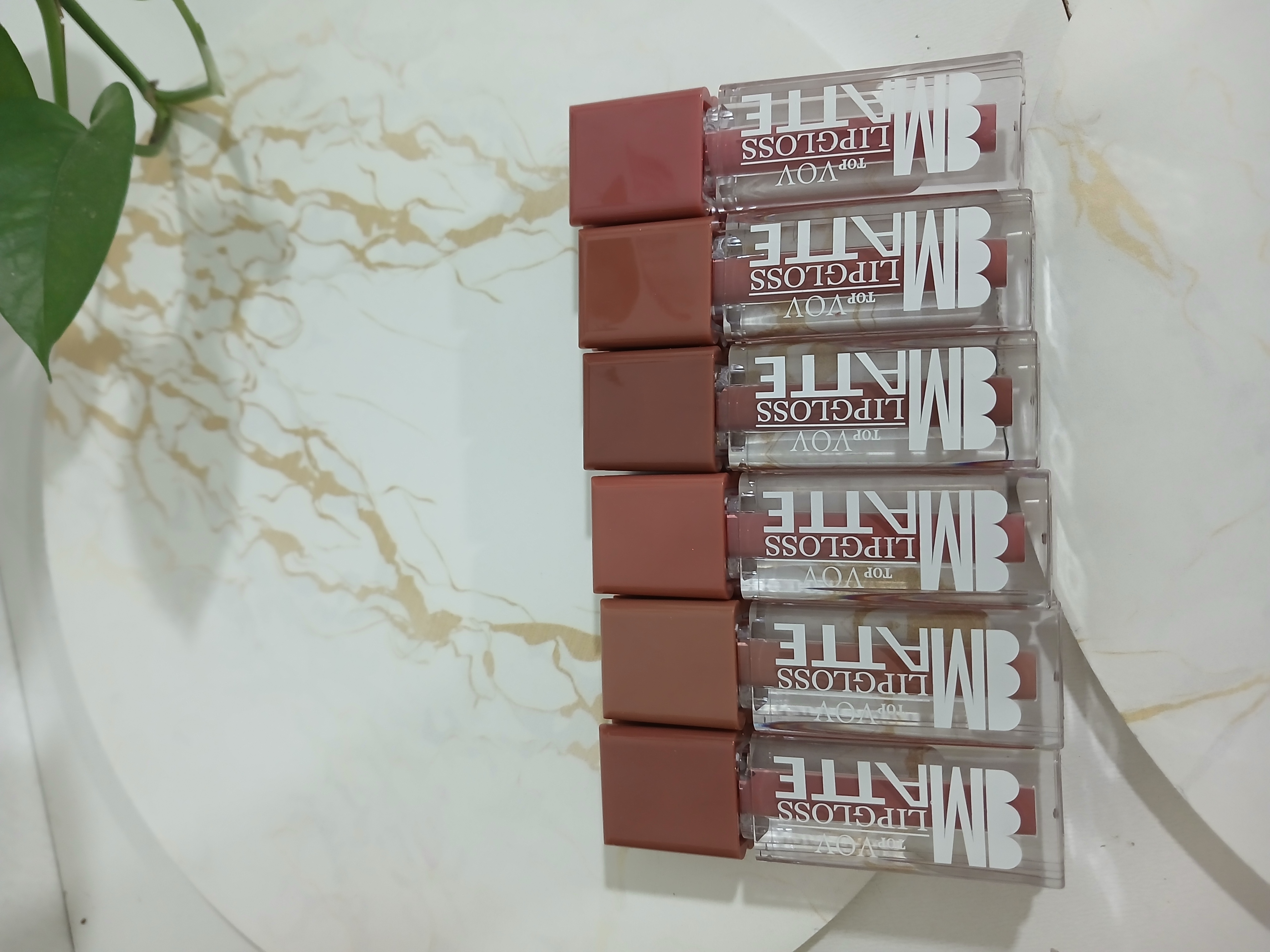 رژلب مایع ارتیسکن کیفیت عالی